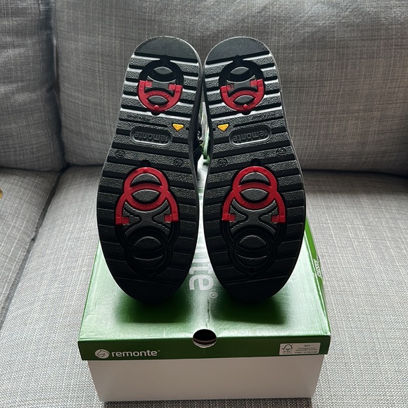 NWT Remonte Cleat Boots - Picture 4 of 6